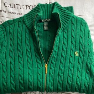 Sweater weather is here. 🍁 Lauren cardigan